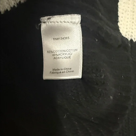 Andrea Jovine Women’s Colorblock Knit Sweater Cream & Black ~ Size Medium - Picture 7 of 7